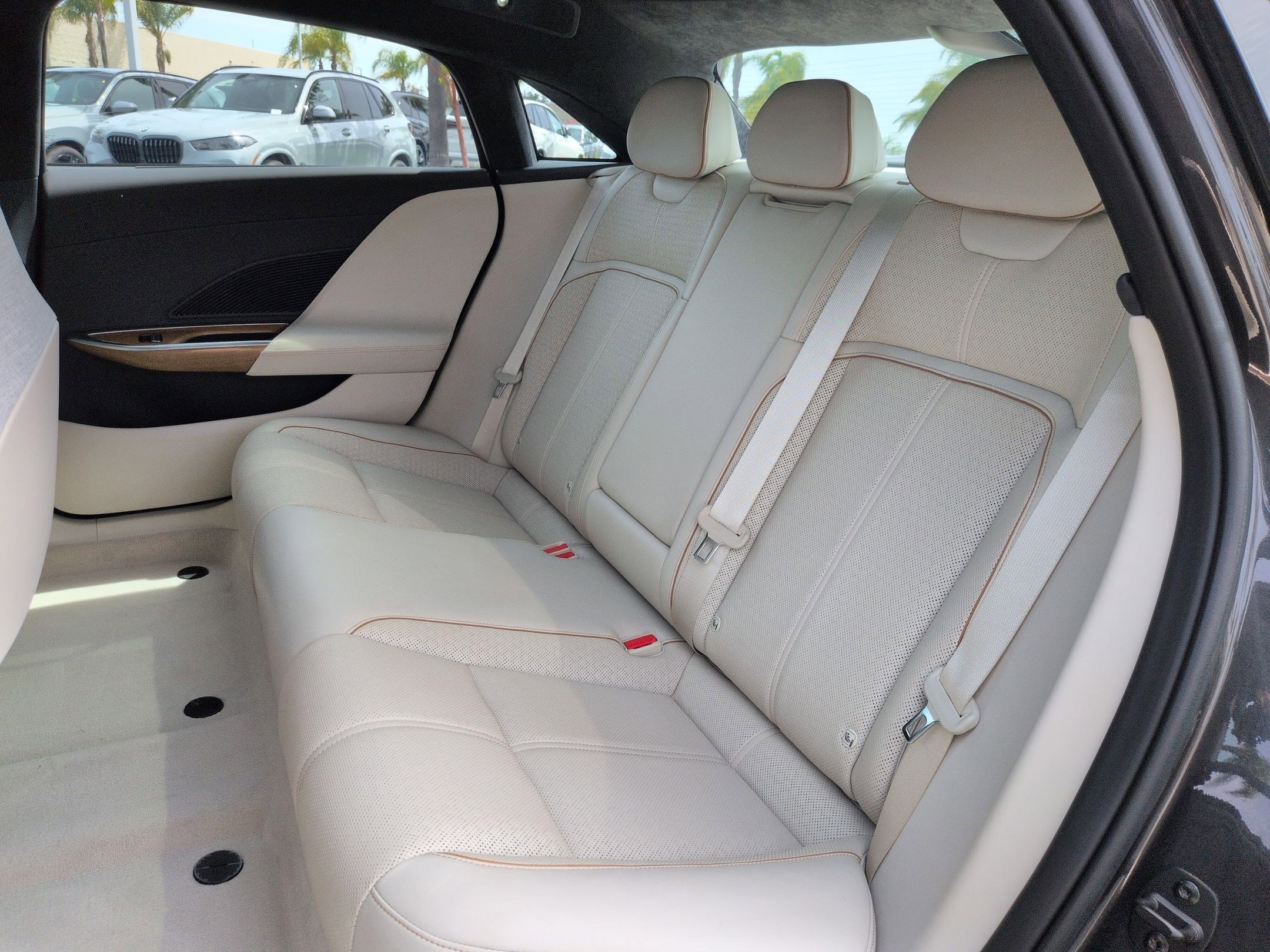 Used 2022 Lucid Air Grand Touring image 31