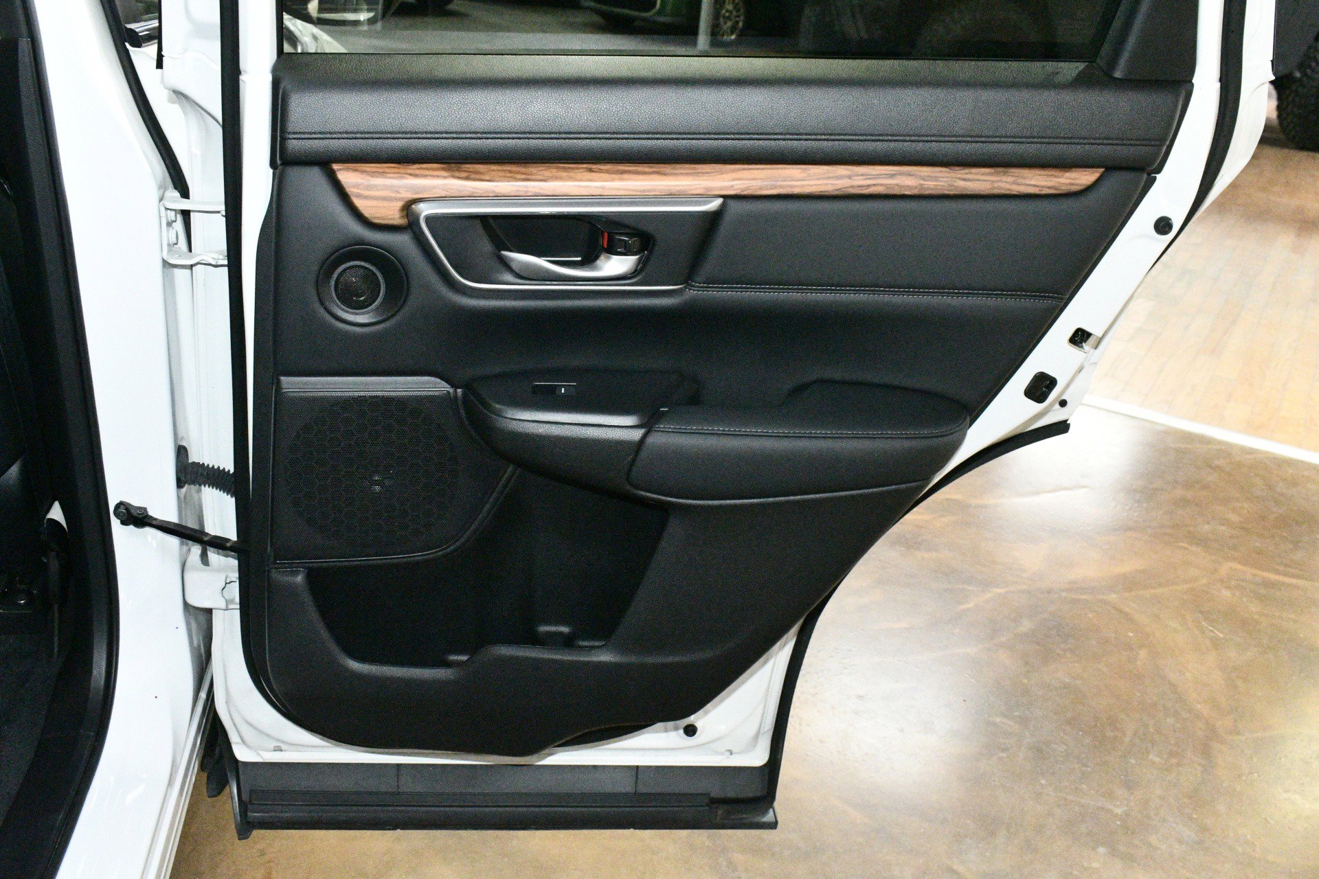 Used 2021 Honda CR-V EX-L image 44