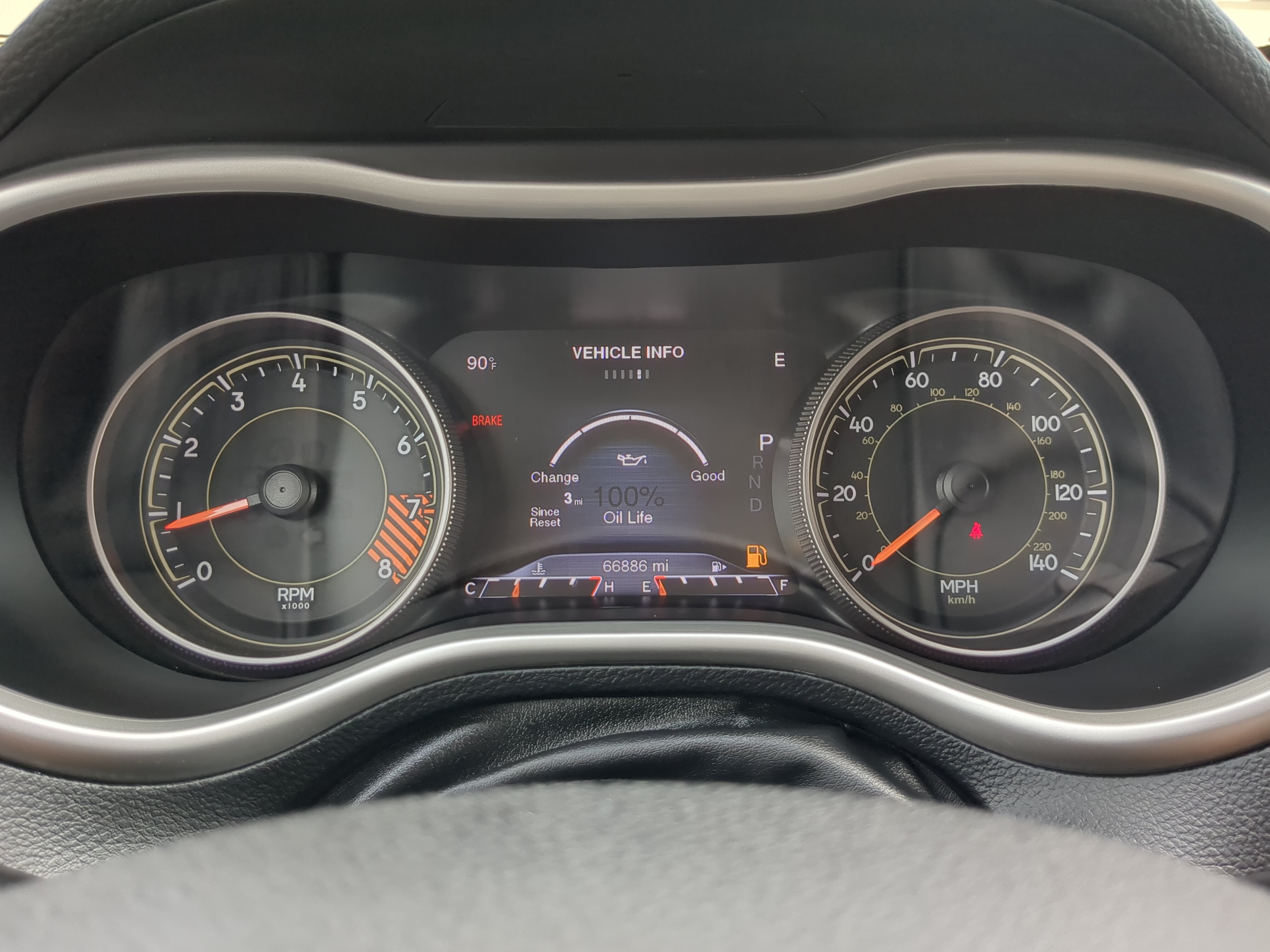 Used 2015 Jeep Cherokee Limited FWD image 26