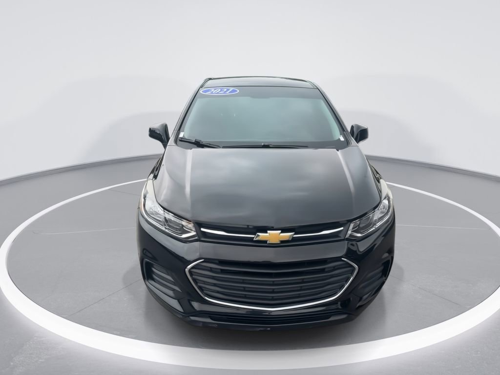 Used 2021 Chevrolet Trax LS AWD/4WD image 3