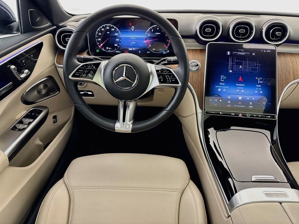Used 2024 Mercedes-Benz C 300 4MATIC Sedan image 24