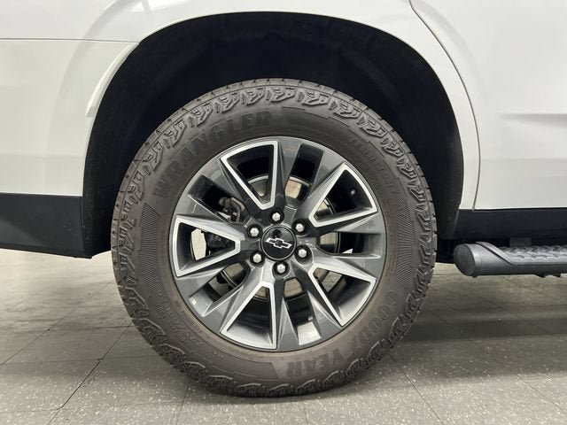 Certified 2023 Chevrolet Tahoe Z71 w/ Z71 Off-Road Package AWD/4WD image 33
