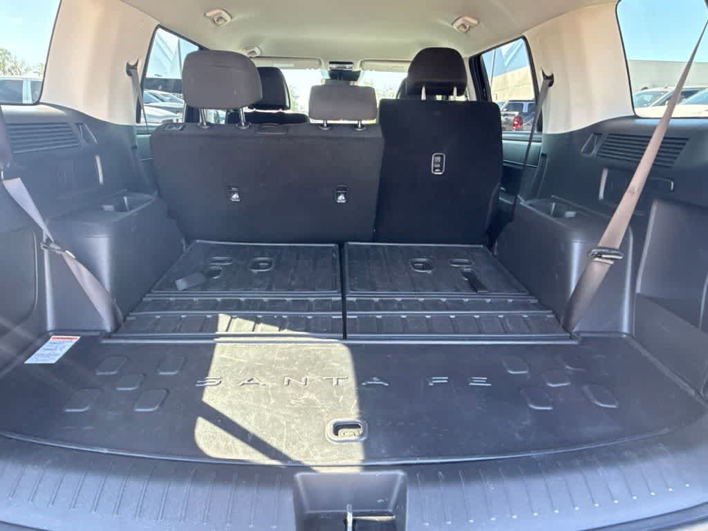 Used 2026 Hyundai Santa Fe SE FWD image 11