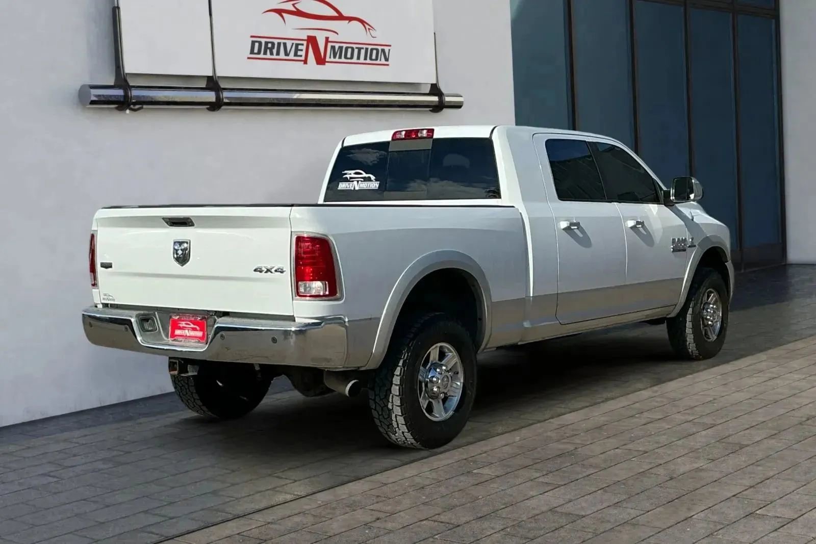 Used 2013 RAM 2500 Laramie image 4