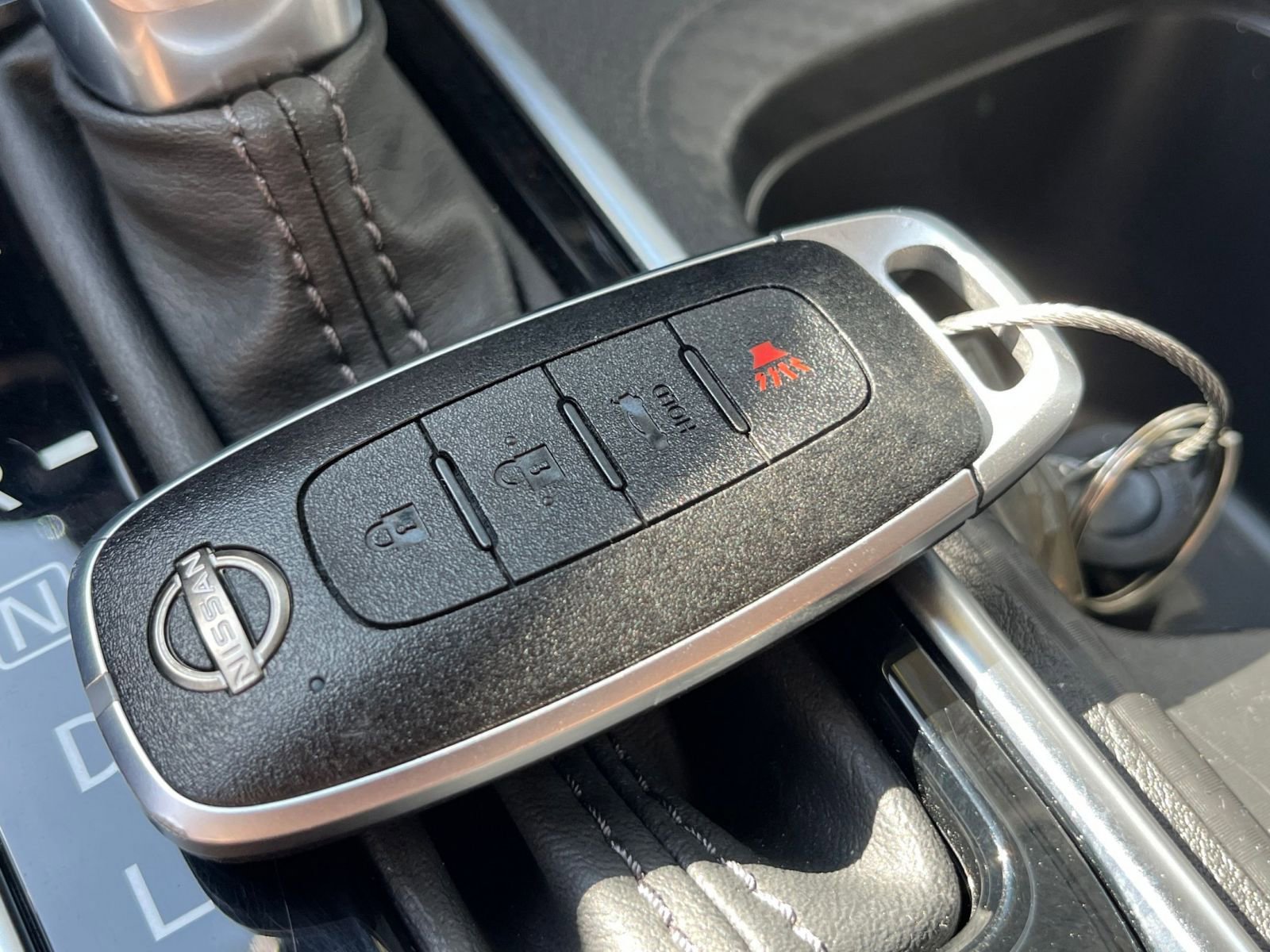Used 2025 Nissan Sentra SV FWD image 21
