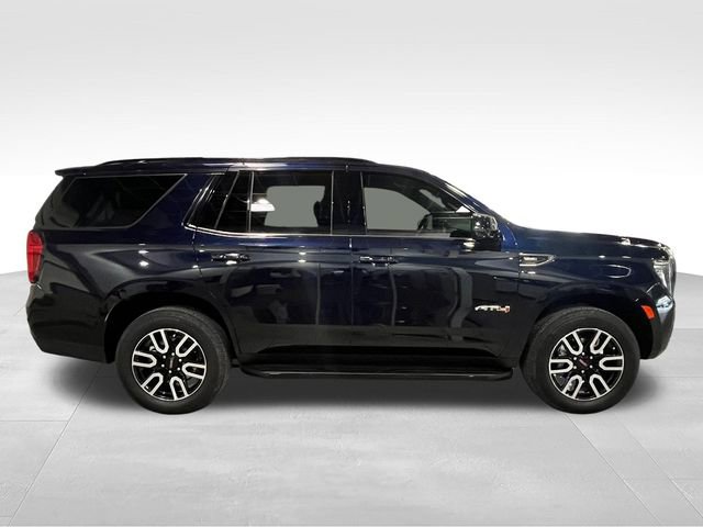 Used 2024 GMC Yukon AT4 w/ Technology Package AWD/4WD image 8