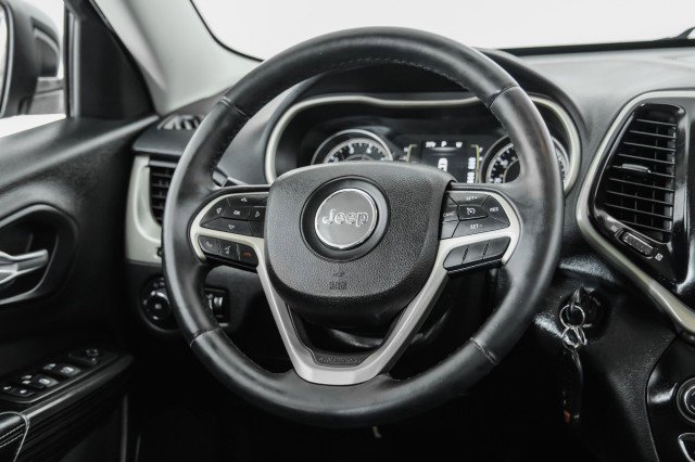 Used 2014 Jeep Cherokee Latitude image 14