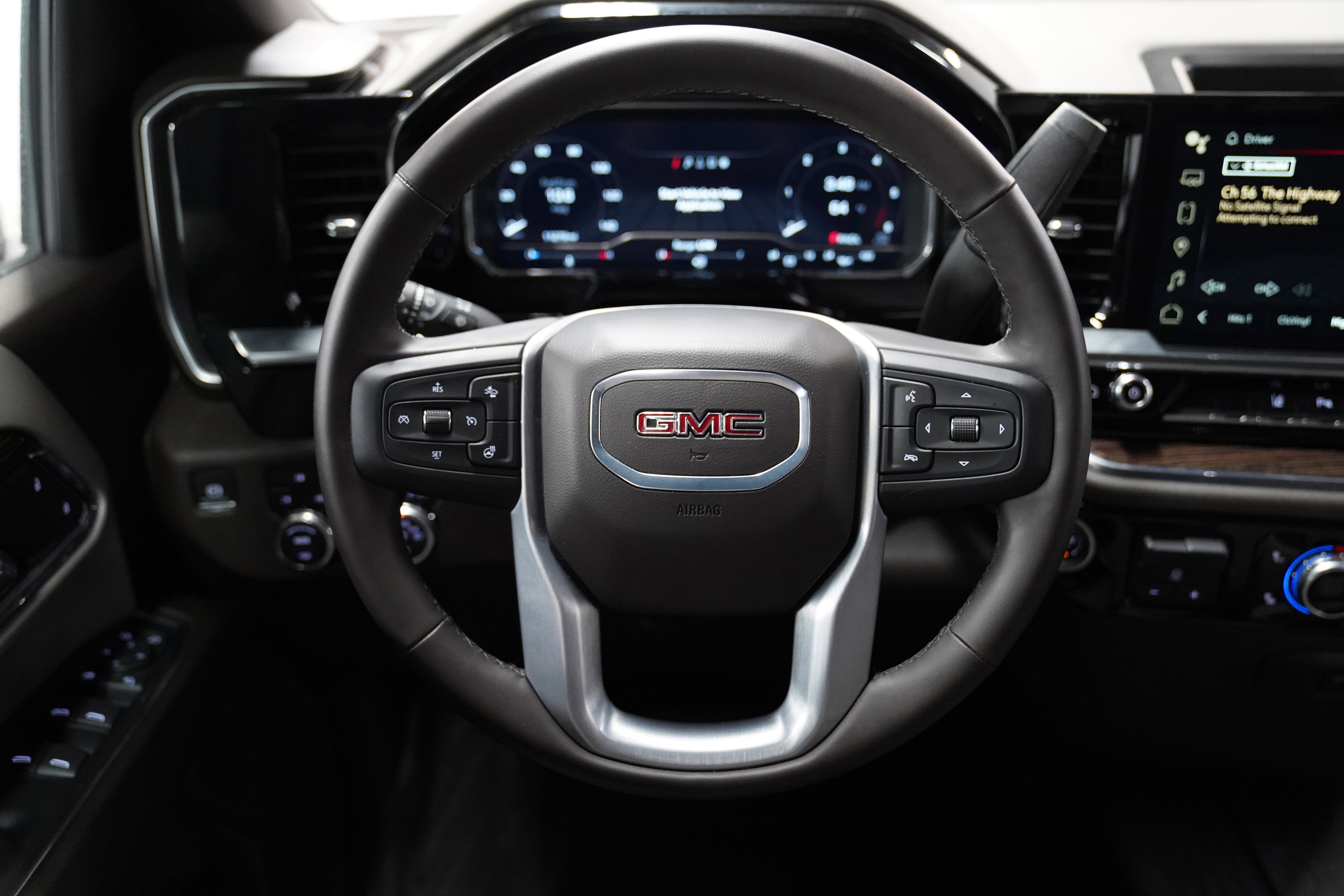 Used 2024 GMC Sierra 3500 SLE image 18