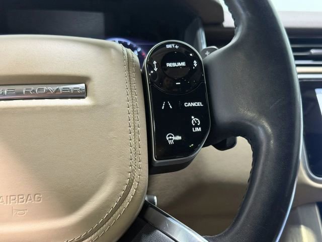 Used 2020 Land Rover Range Rover HSE AWD/4WD image 16