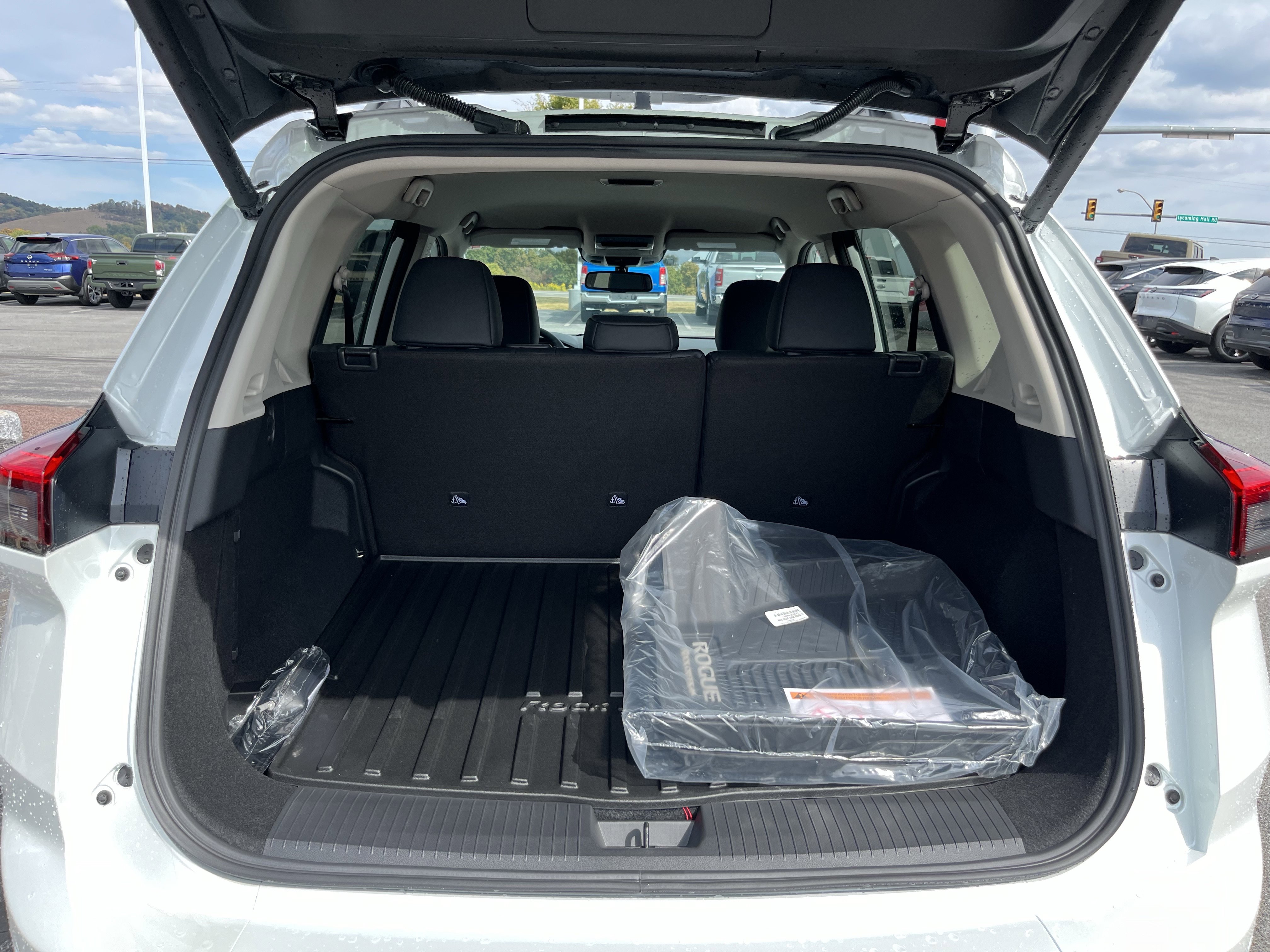New 2026 Nissan Rogue SV w/ Rock Creek Premium Package image 5