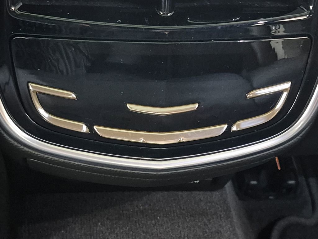 Used 2013 Cadillac XTS Platinum AWD/4WD image 24