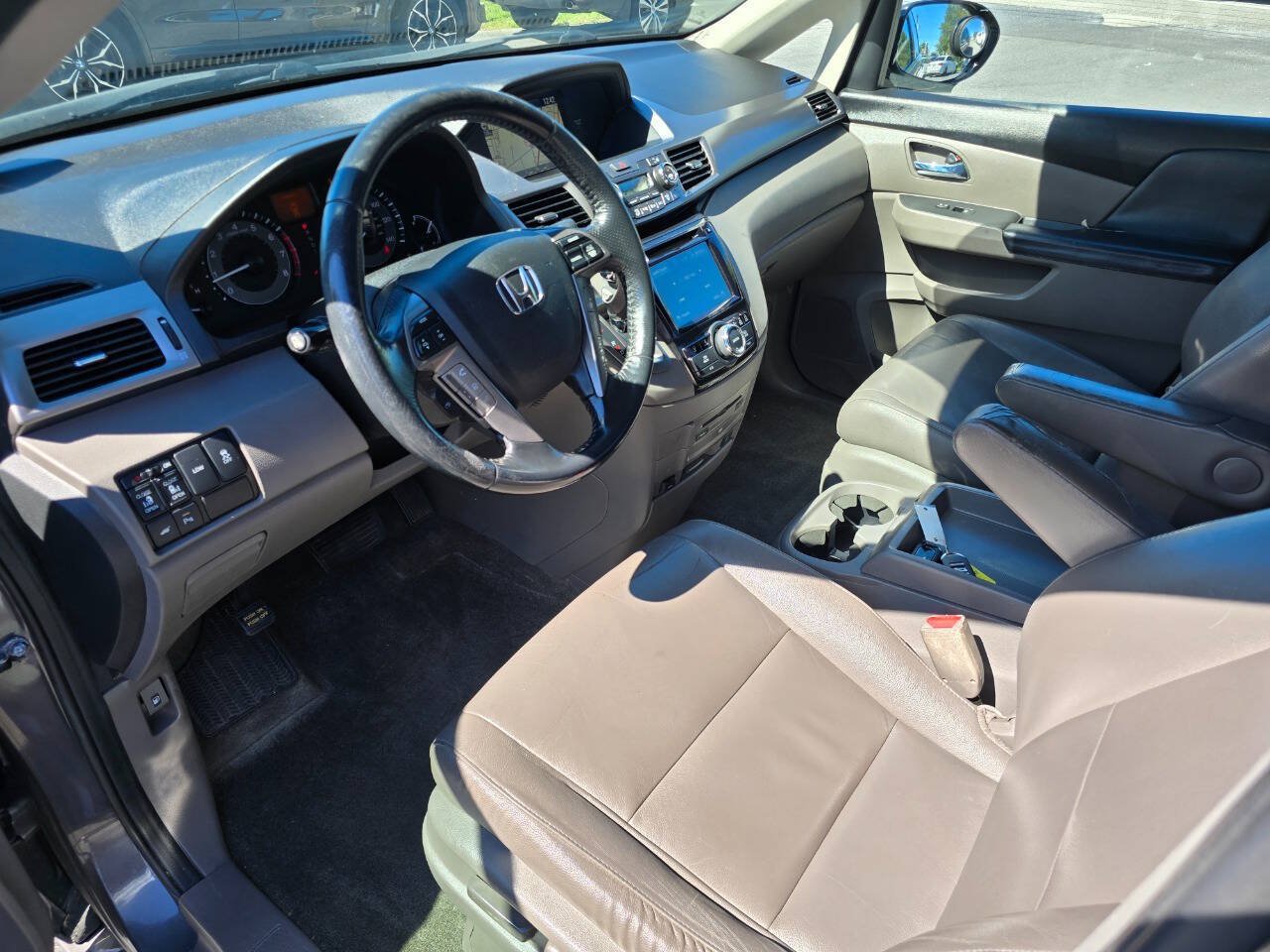 Used 2016 Honda Odyssey Touring image 14