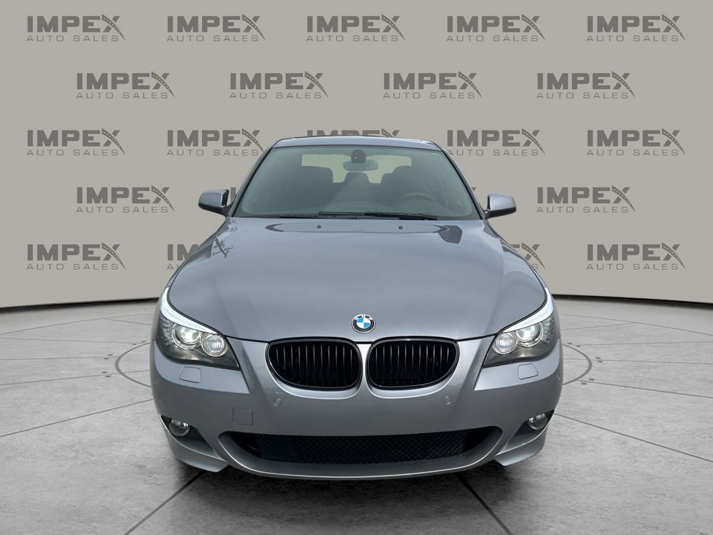 Used 2010 BMW 550i Sedan image 8