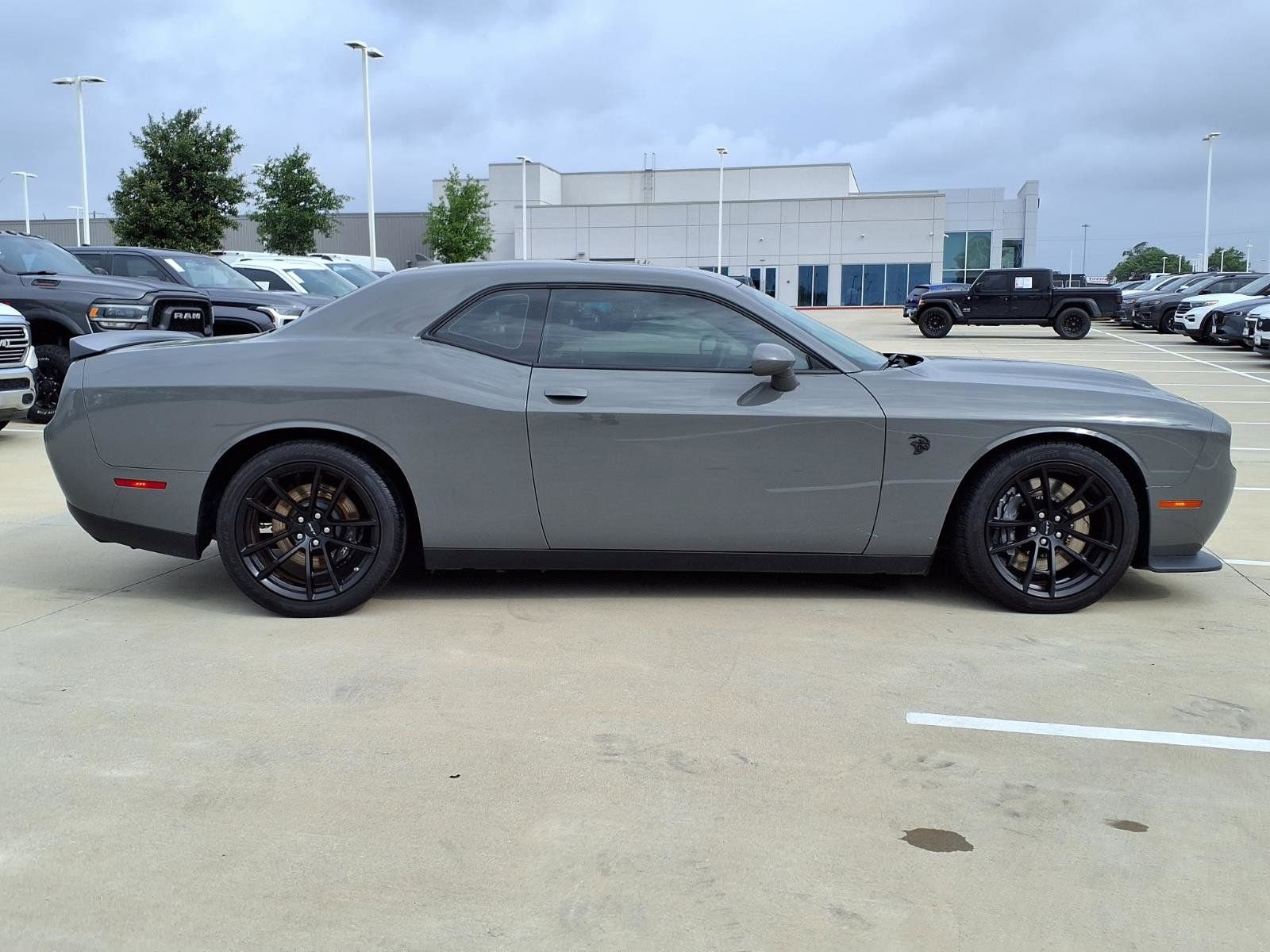 Used 2023 Dodge Challenger SRT Hellcat RWD image 6
