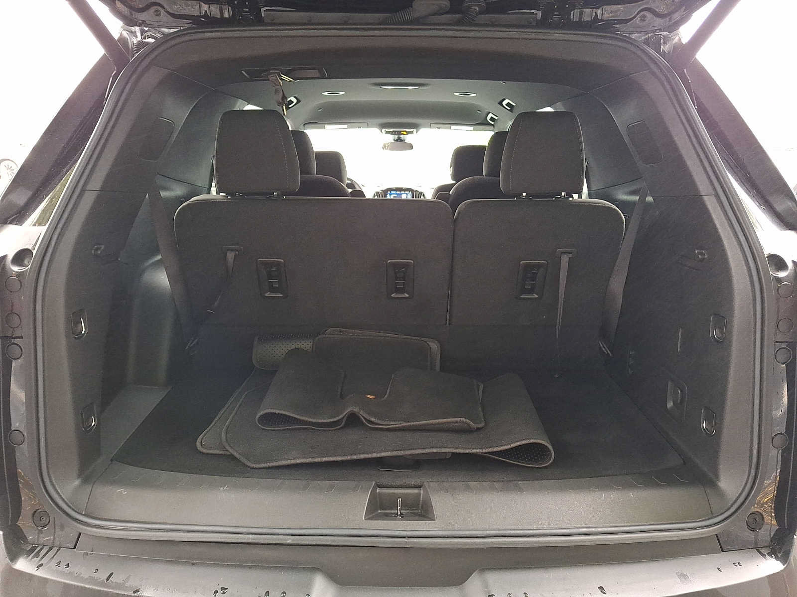 Used 2023 Chevrolet Traverse LT AWD/4WD image 27
