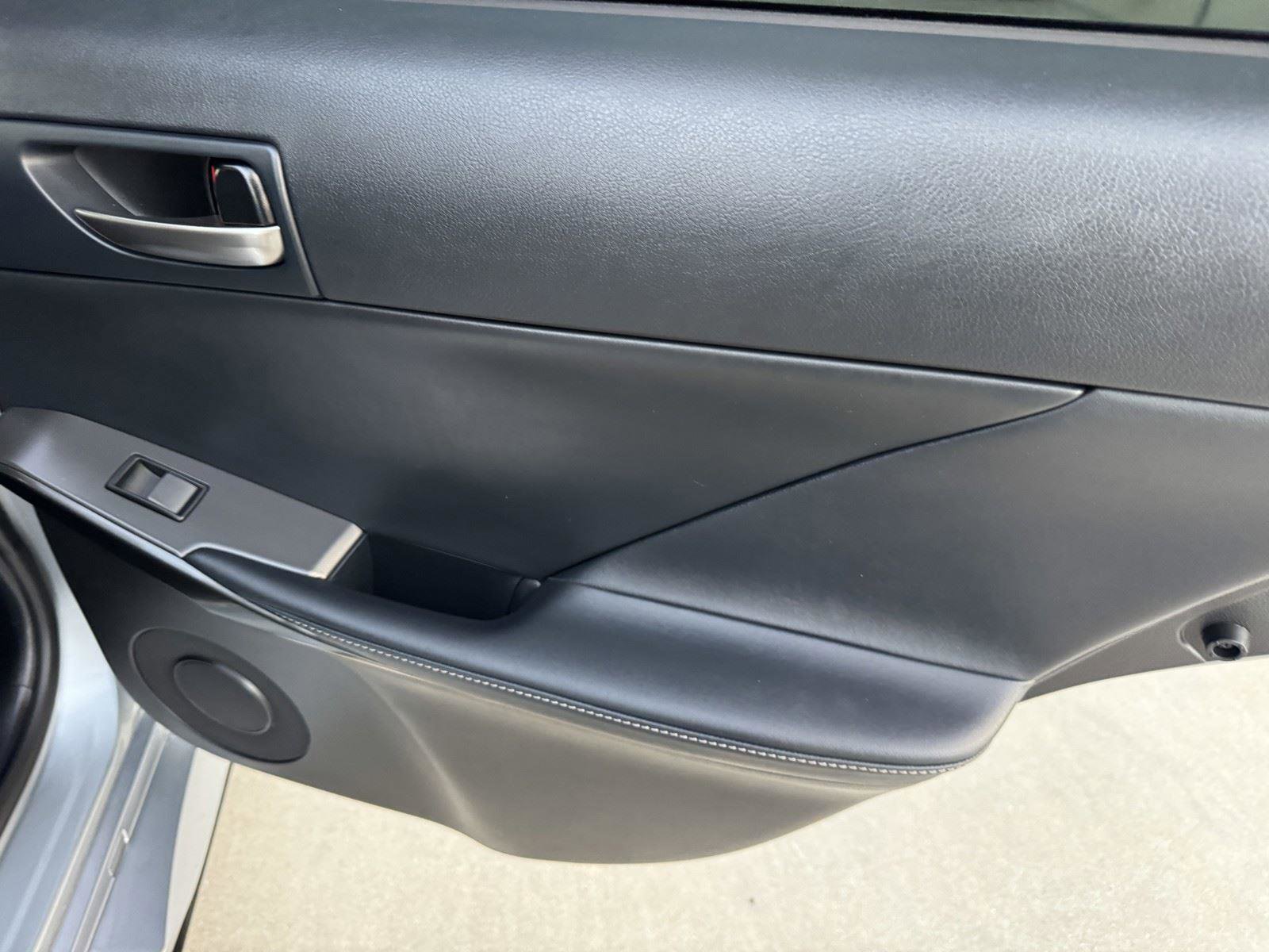 Used 2025 Lexus IS 350 F Sport image 11