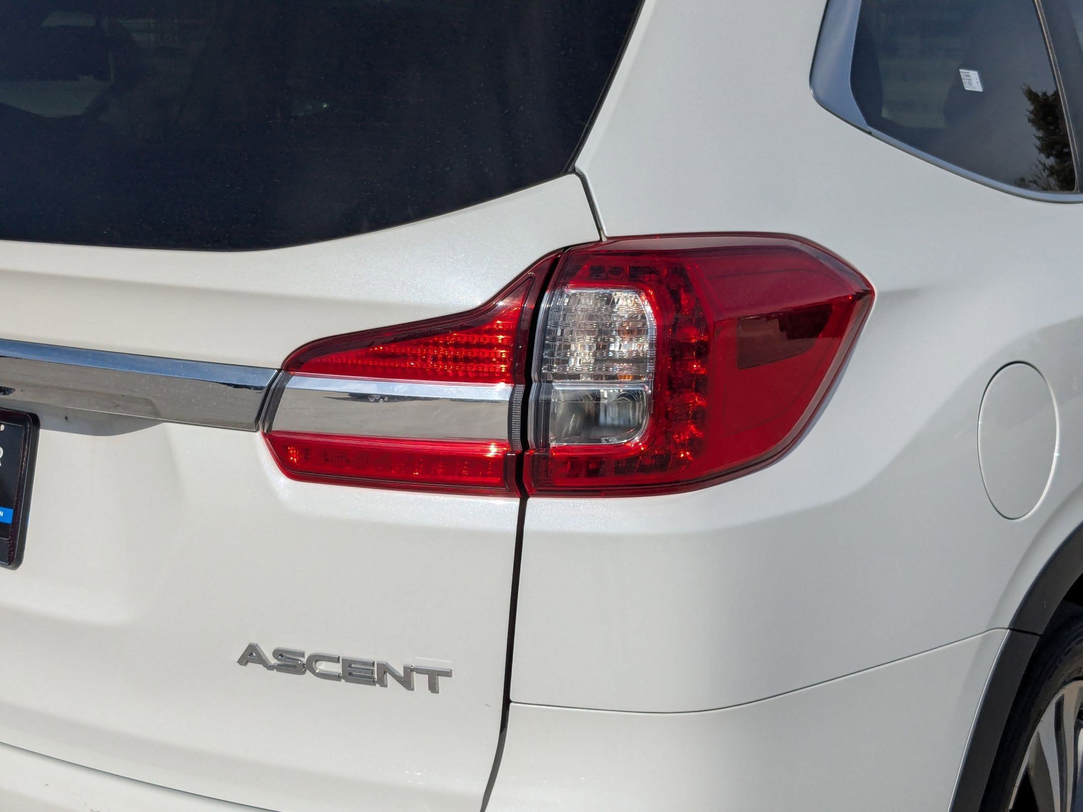 Used 2020 Subaru Ascent Premium w/ Sport Package image 11