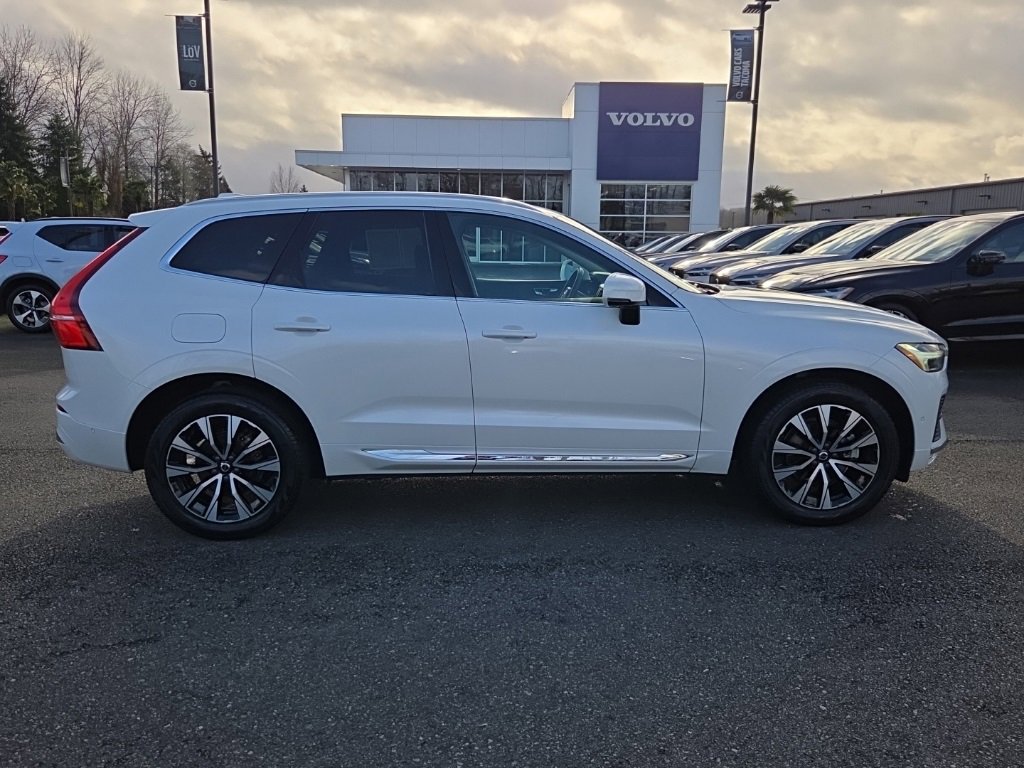 Certified 2023 Volvo XC60 B5 Plus image 9