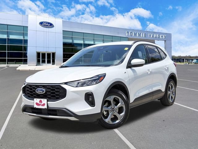 Certified 2025 Ford Escape ST-Line Select AWD/4WD image 1