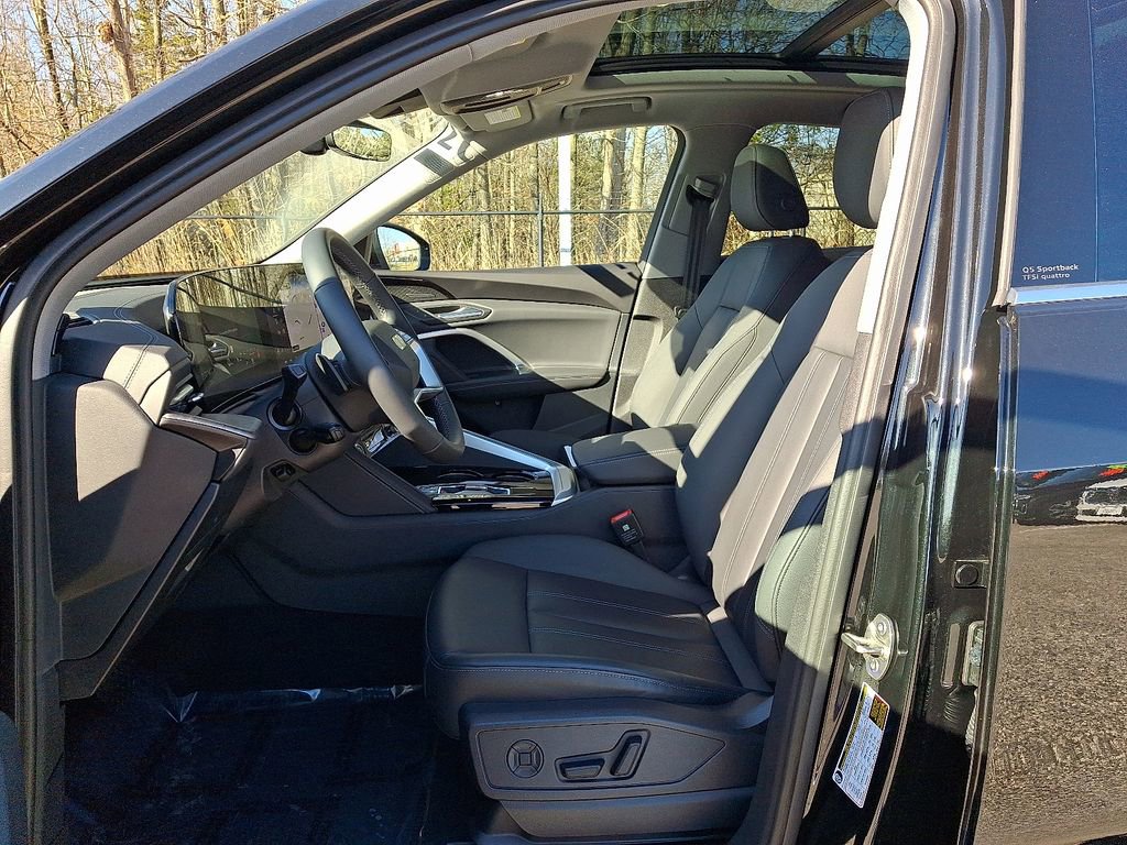 Certified 2025 Audi Q5 Premium Plus image 14