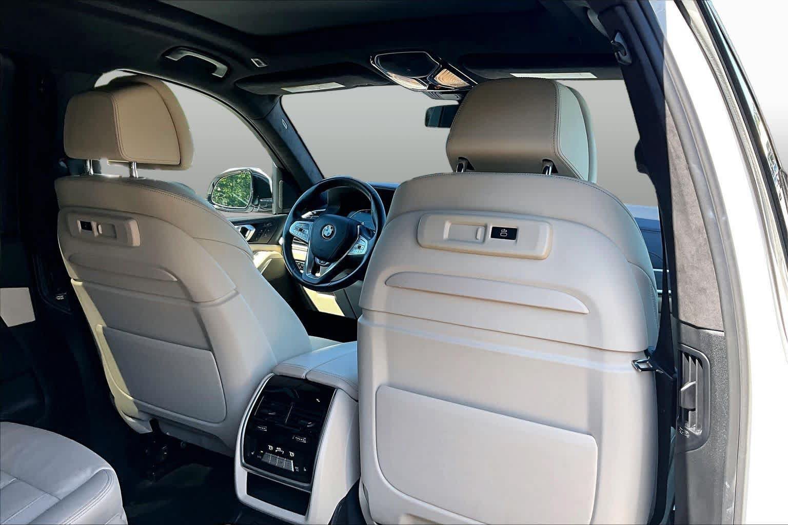Used 2022 BMW X7 xDrive40i w/ Premium Package AWD/4WD image 20