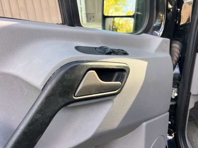 Used 2018 Mercedes-Benz Sprinter 2500 image 11