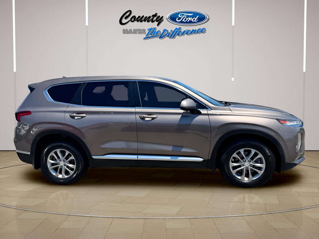 Used 2020 Hyundai Santa Fe SEL FWD image 6