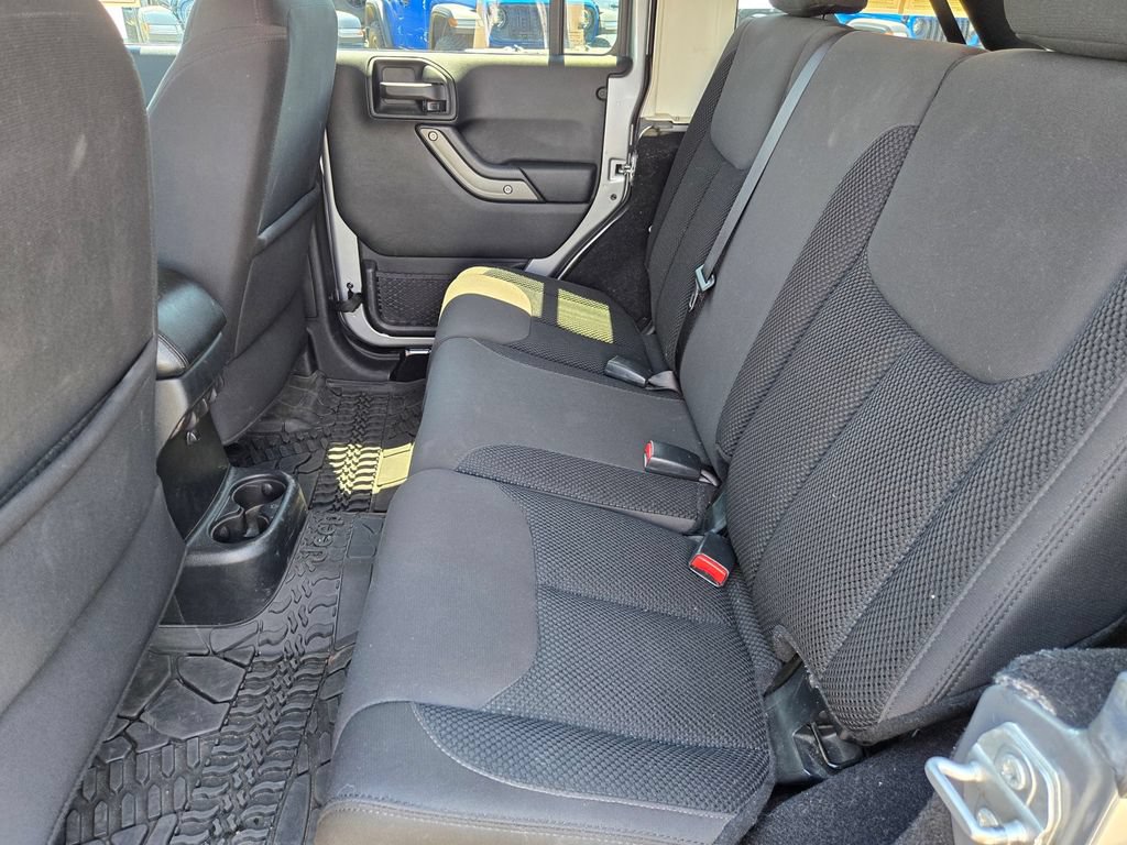 Used 2017 Jeep Wrangler Unlimited Sport AWD/4WD image 11
