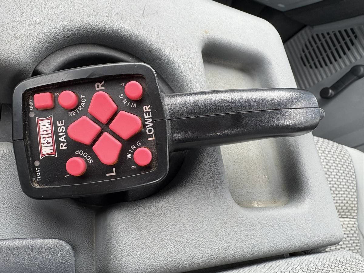 Used 2015 Ford F350 XL image 15