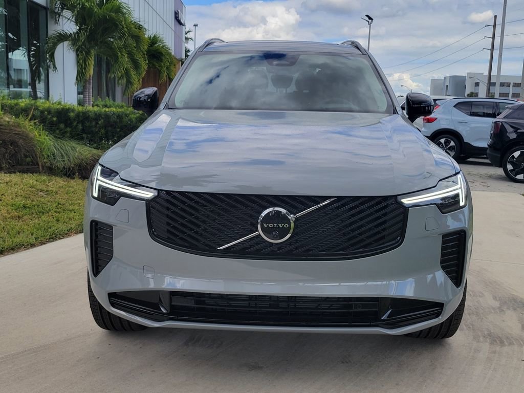 New 2026 Volvo XC90 B6 Ultra w/ Protection Package Premier image 2