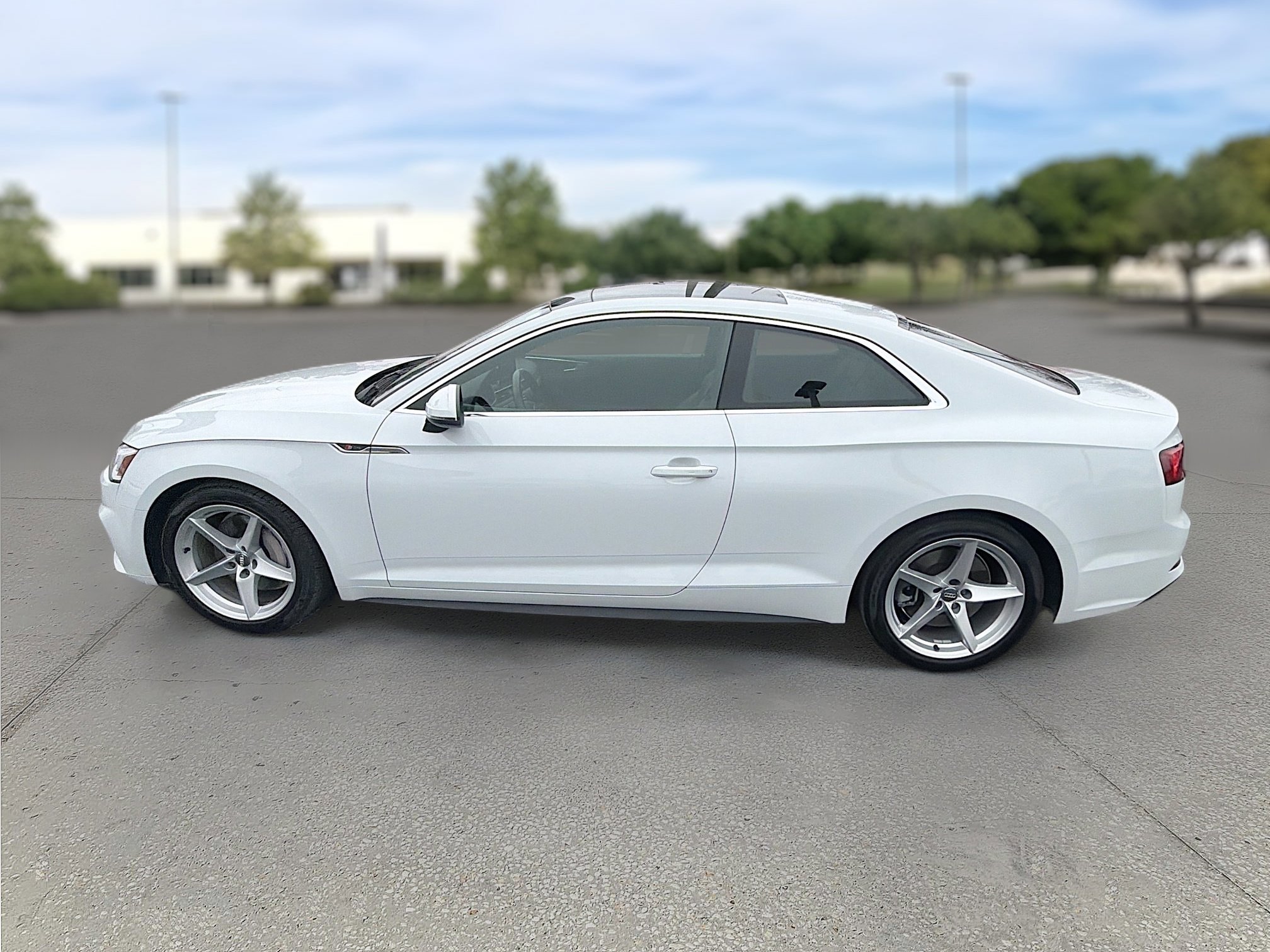 Used 2019 Audi A5 2.0T Premium Plus w/ Premium Plus image 4