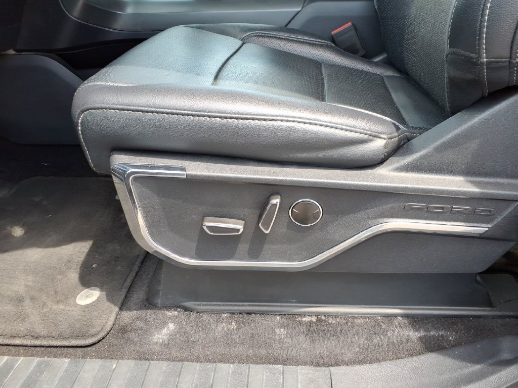 Used 2024 Ford F150 Lariat w/ Equipment Group 502A High AWD/4WD image 30