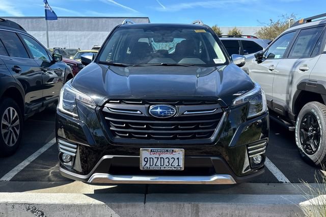 Used 2022 Subaru Forester Touring w/ Popular Package #3 image 3