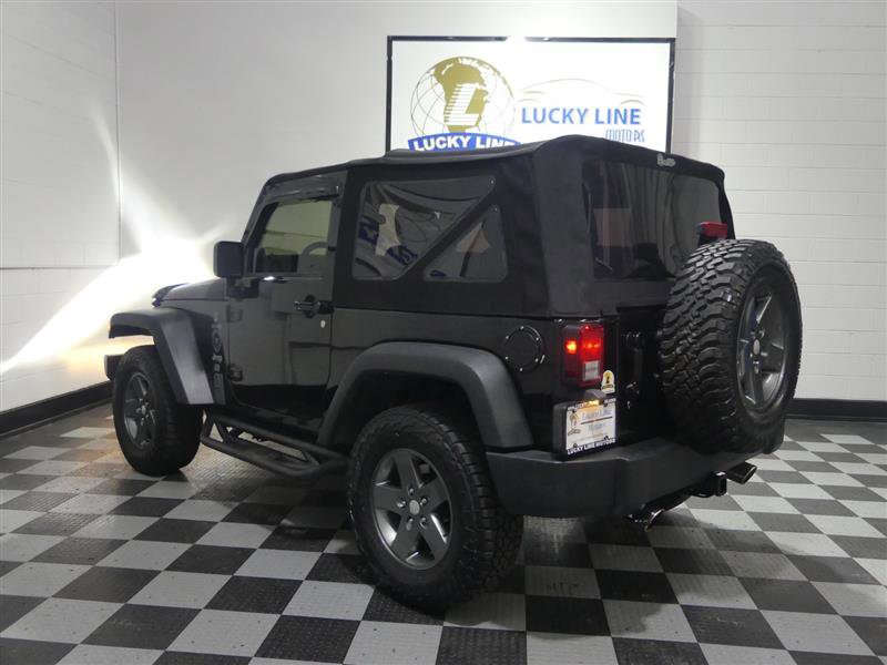 Used 2011 Jeep Wrangler Rubicon w/ Call of Duty Group image 11