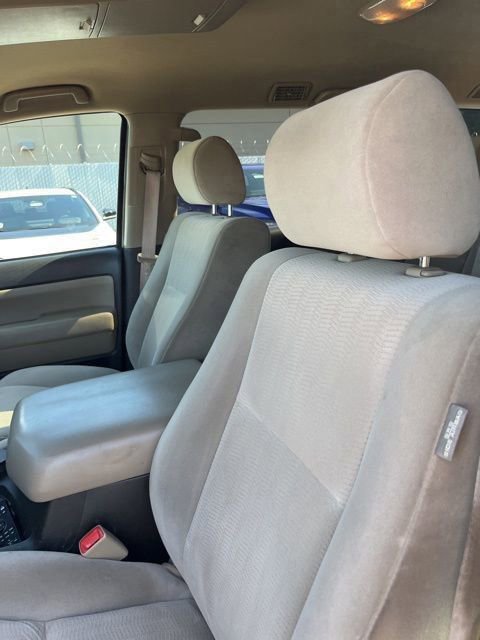 Used 2008 Toyota Sequoia SR5 AWD/4WD image 11