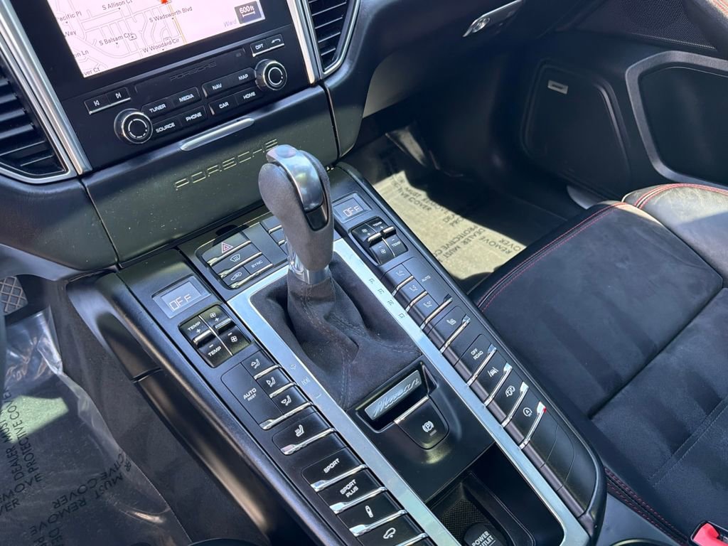 Used 2018 Porsche Macan GTS image 23