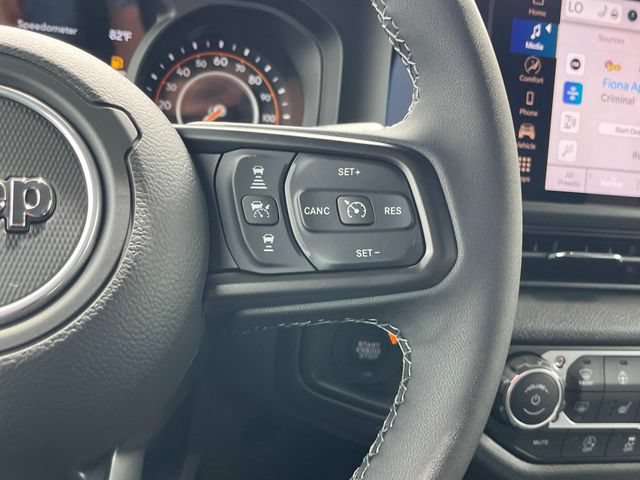 New 2025 Jeep Gladiator Sport AWD/4WD image 12