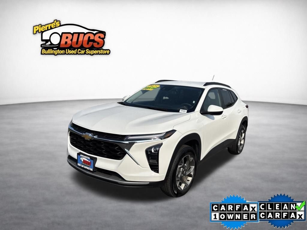 Used 2025 Chevrolet Trax LT
