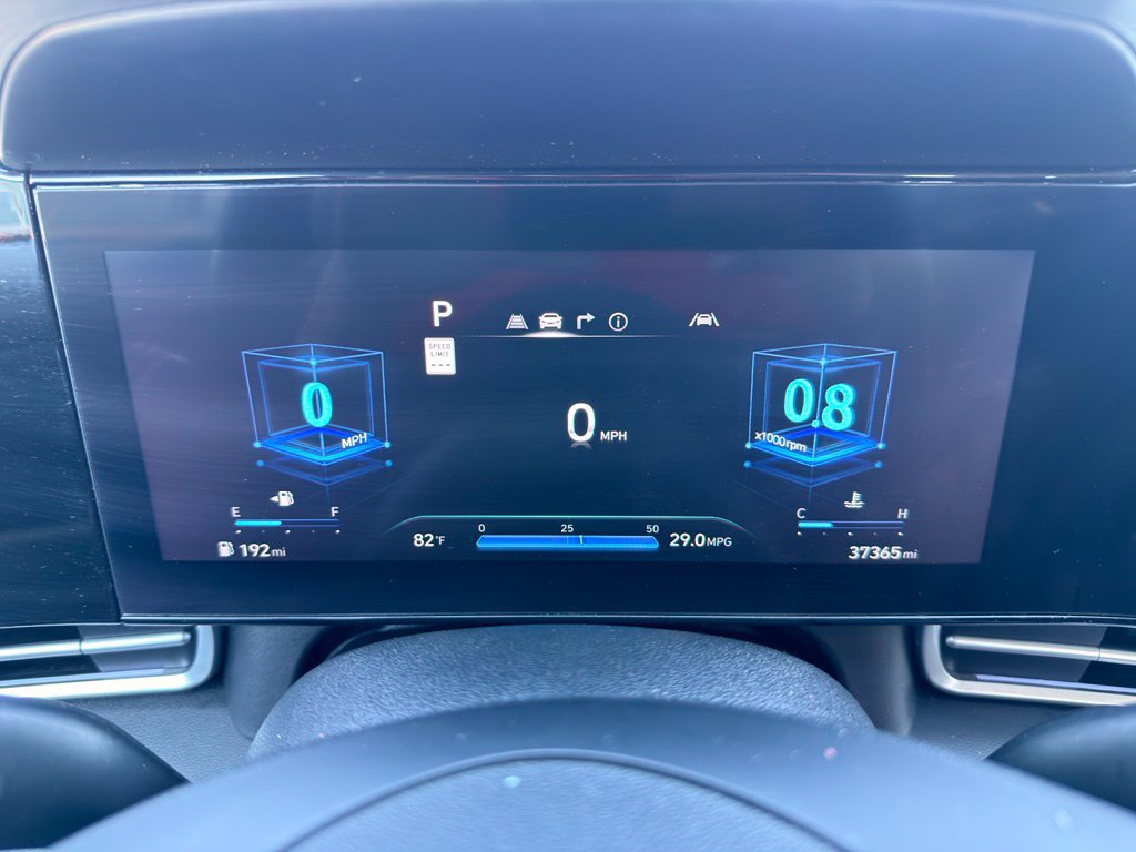 Used 2024 Hyundai Elantra SEL FWD image 15