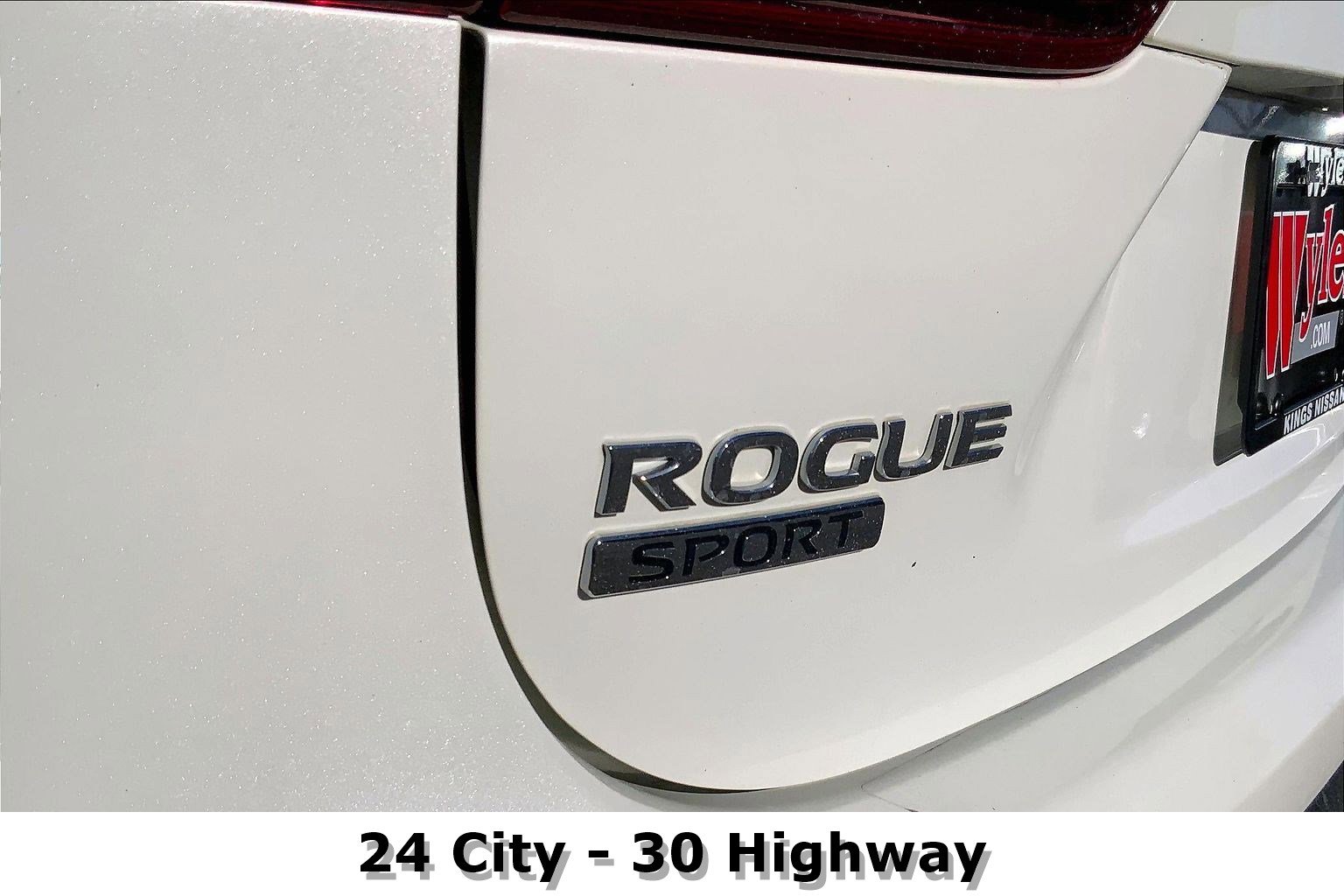 Used 2019 Nissan Rogue Sport SL image 8