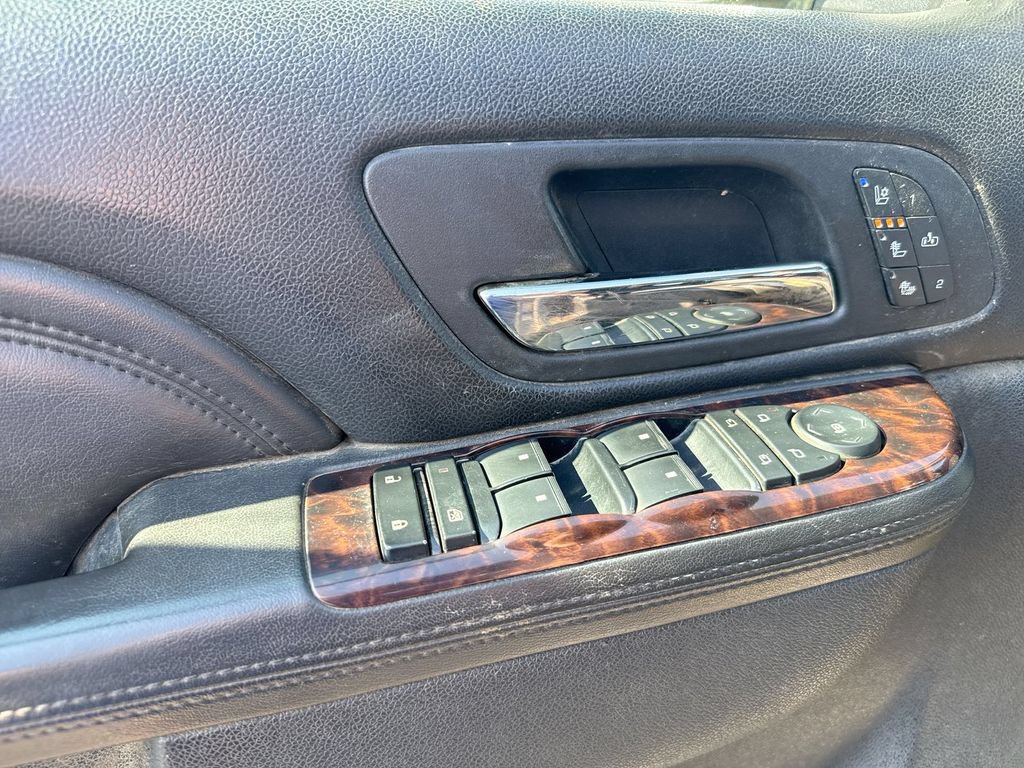 Used 2013 GMC Sierra 2500 Denali AWD/4WD image 22