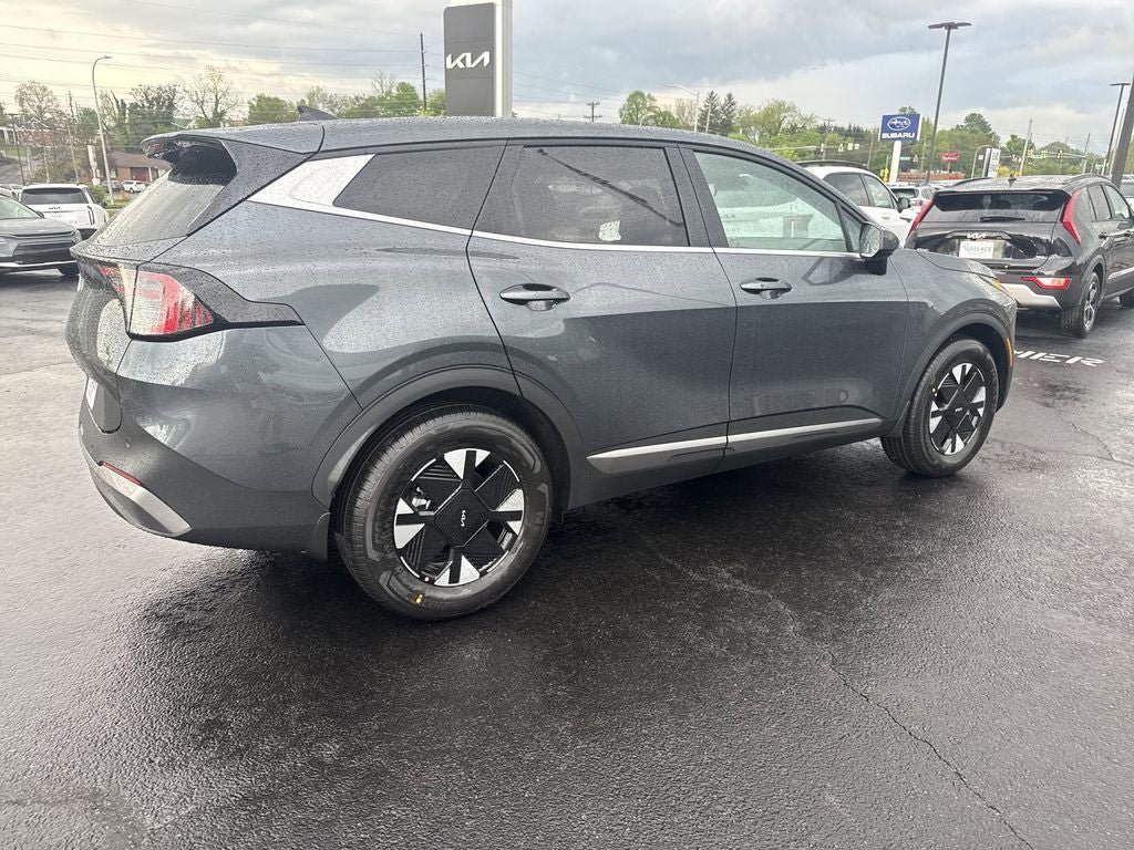 New 2026 Kia Sportage LX FWD image 4