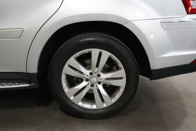 Used 2011 Mercedes-Benz GL 450 4MATIC image 11