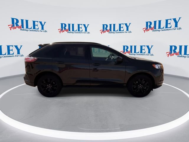 New 2024 Ford Edge SE w/ Black Appearance Package AWD/4WD image 9