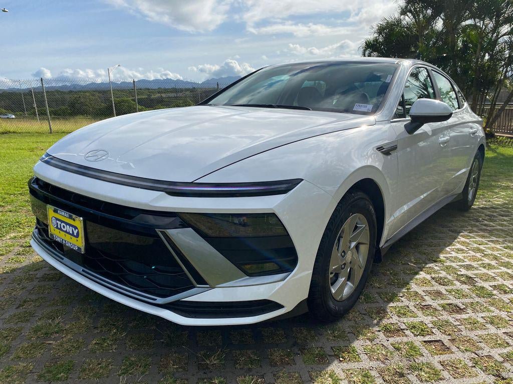 New 2026 Hyundai Sonata SE FWD image 3