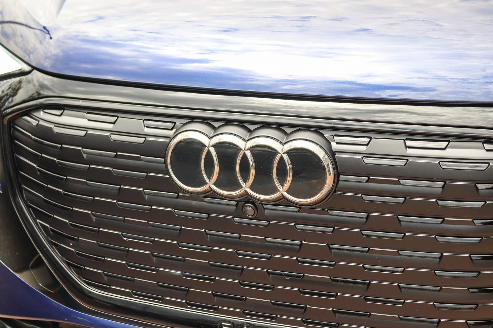 Certified 2023 Audi Q4 e-tron Premium Plus w/ Premium Plus AWD/4WD image 12