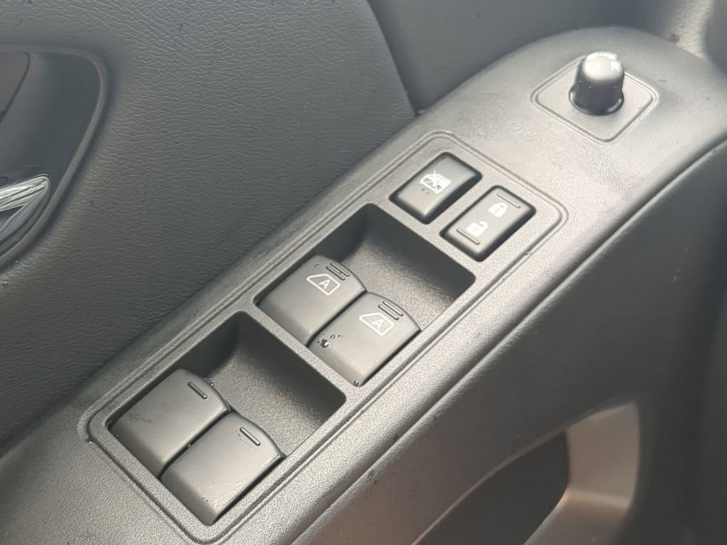 New 2026 Nissan Frontier SV image 21