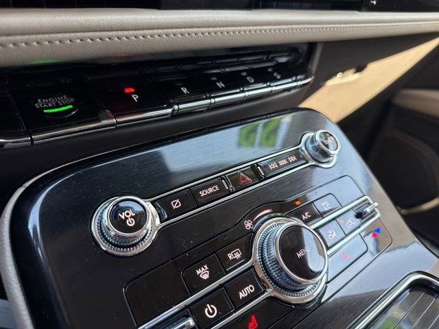 Certified 2022 Lincoln Nautilus AWD w/ Premium Package image 37