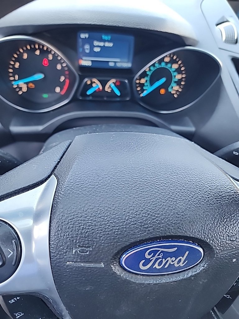 Used 2014 Ford Escape SE AWD/4WD image 9