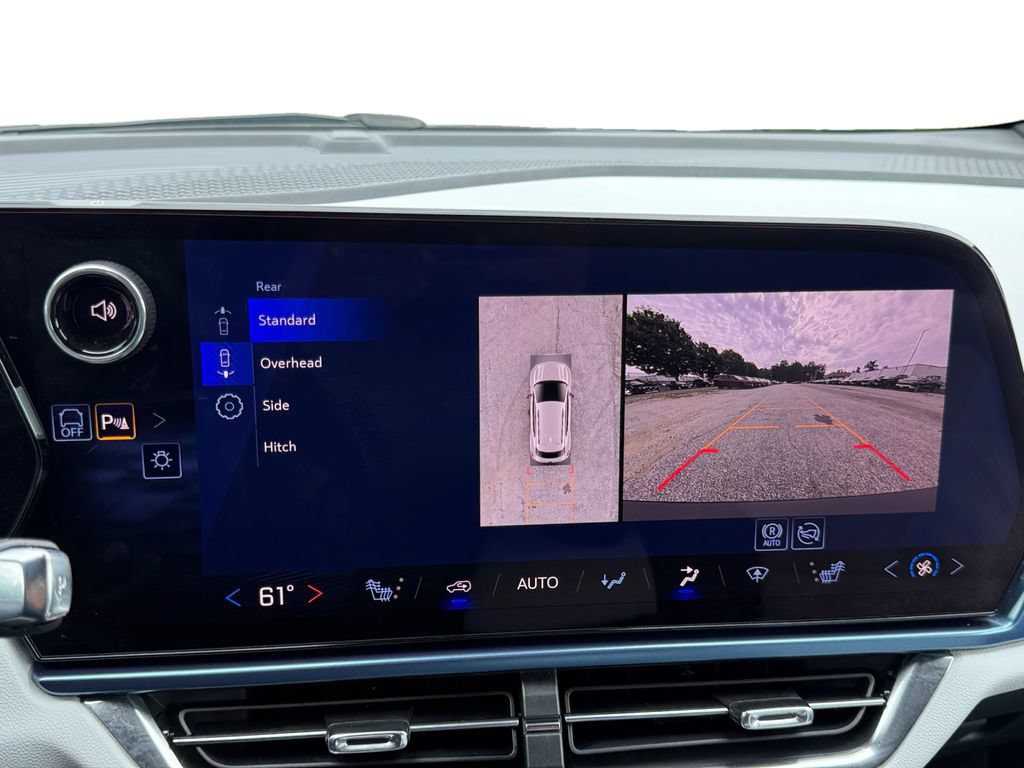 New 2026 Chevrolet Equinox EV LT FWD image 15